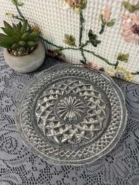 Vintage Anchor Hocking Wexford Clear Glass Plate Scalloped Rim Diamond Point